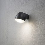 Vägglykta Ferrara svart LED 4W-15600